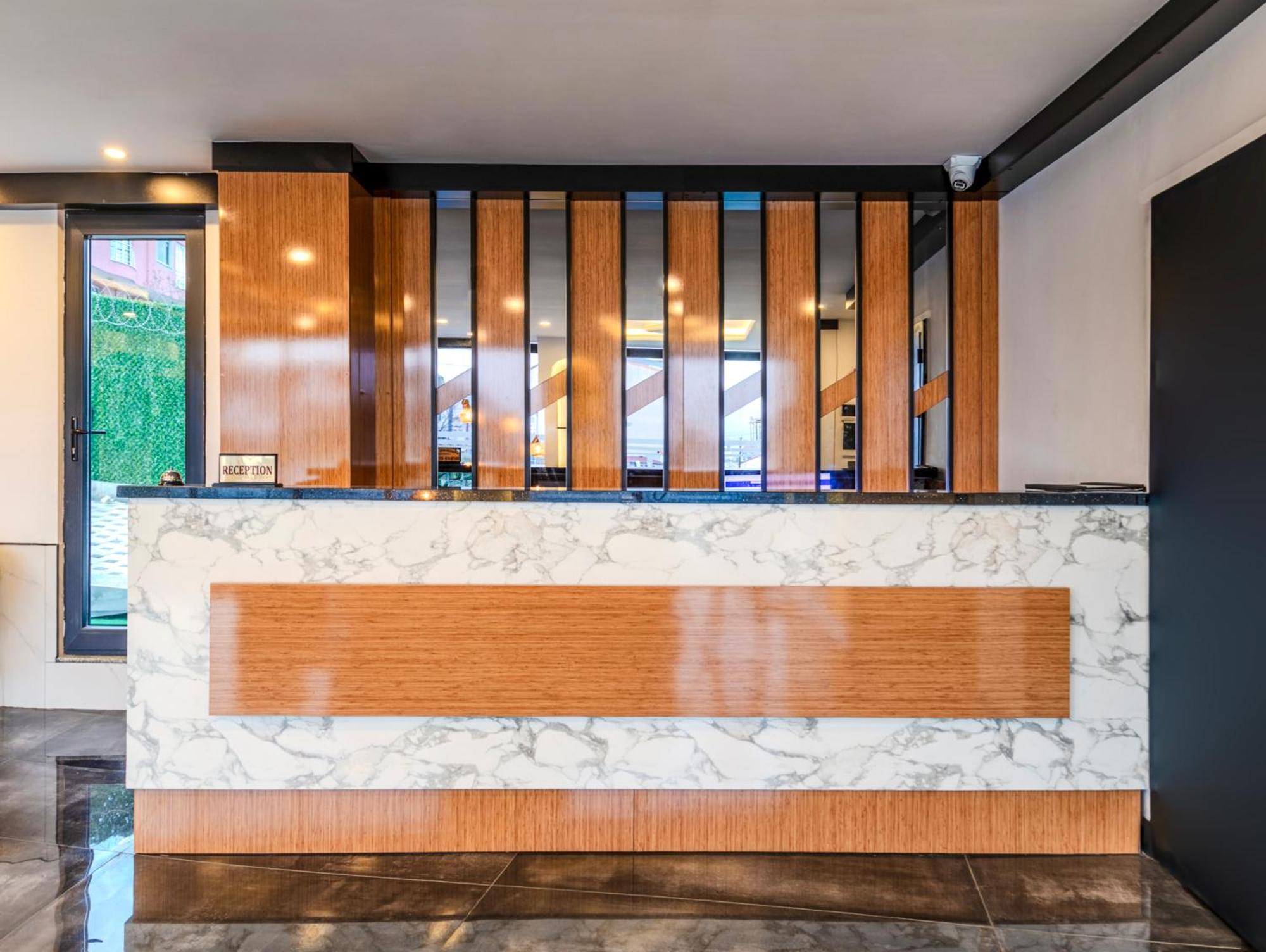 Solin Airport Hotel Arnavutkoy Dış mekan fotoğraf